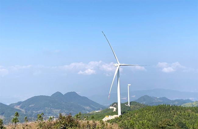 长征娱乐助力渑池凤凰山风电场提前并网 (2).jpg