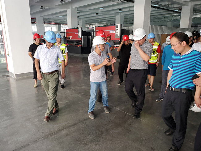 吴中区领导考察调研重点项目苏州长征娱乐 (2).jpg