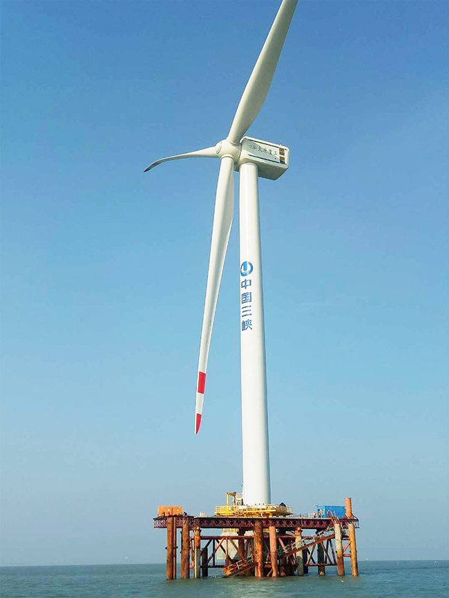 喜讯  长征娱乐助力太重首台海上5MW风电机组成功满发 (1).jpg
