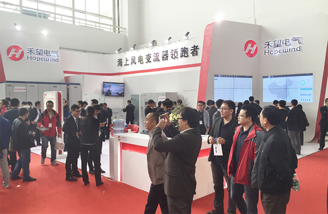 长征娱乐CWP展台首日播报和明日亮点预告.jpg